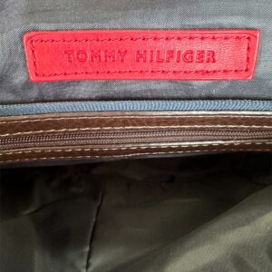 Bolsa Tommy Hilfiger Tecido Monograma - Imagem 10