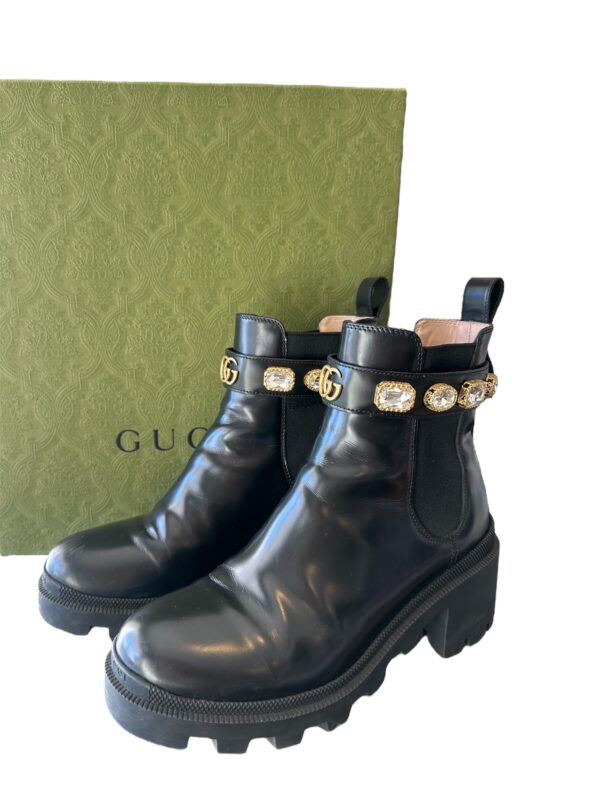 Bota Gucci Crystal GG Trip Chelsea Preta