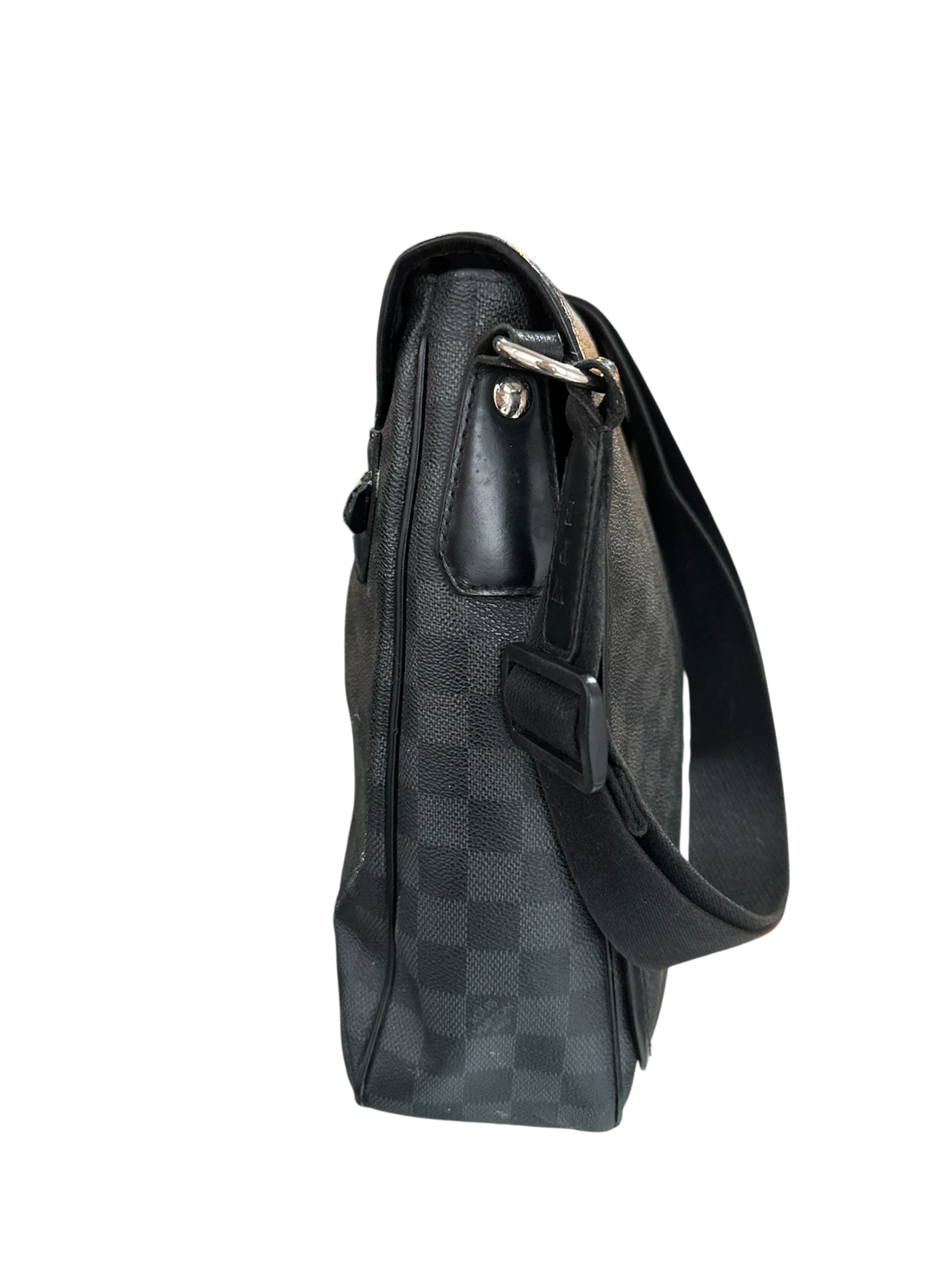 Bolsa Louis Vuitton Distrito Masculina - Imagem 4